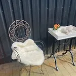 Dejlig Gardhave 5 Sovevaerelser Nyaraló Harboør