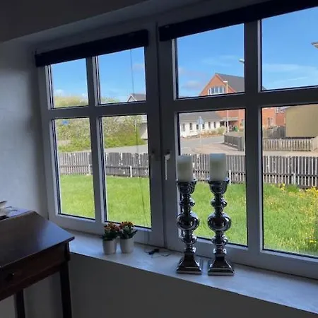 Dejlig Gårdhave 5 Soveværelser Feriehus