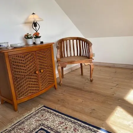 Dejlig Gardhave 5 Sovevaerelser Harboør