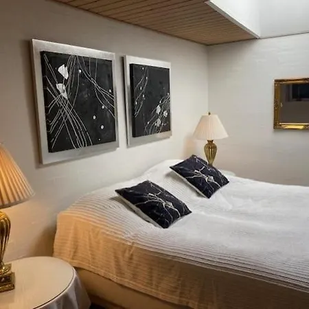 Dejlig Gårdhave 5 Soveværelser * Harboør