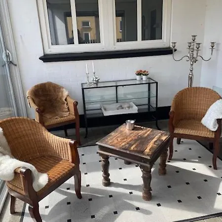 Dejlig Gårdhave 5 Soveværelser Feriehus *