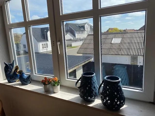 Dejlig Gardhave 5 Sovevaerelser بيت للعطل هاربور